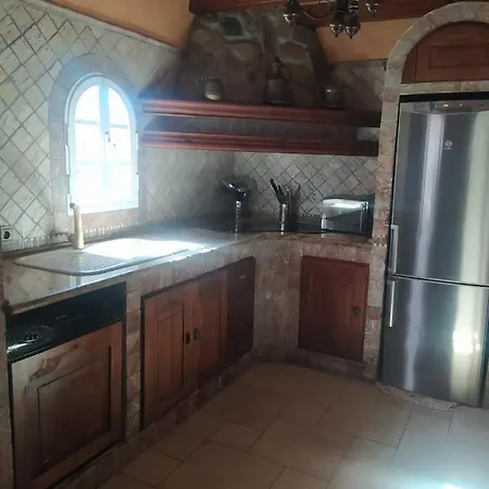 Villa Chalet Vacacional A 10 Minutos De La Playa De La Barrosa
